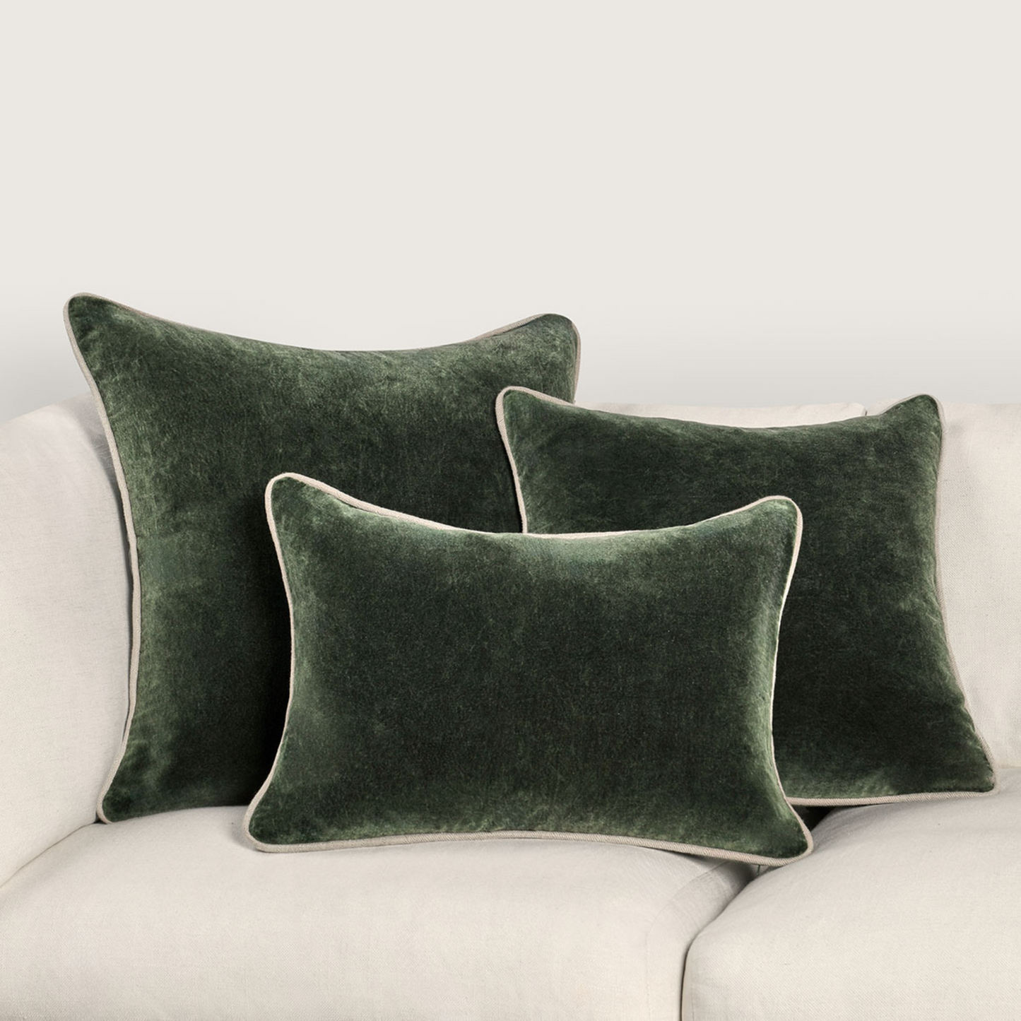 Heirloom Velvet Forest Green Pillow 22 x 22