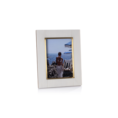 Ribbed Photo Frame with Brass Border - 5 x 7