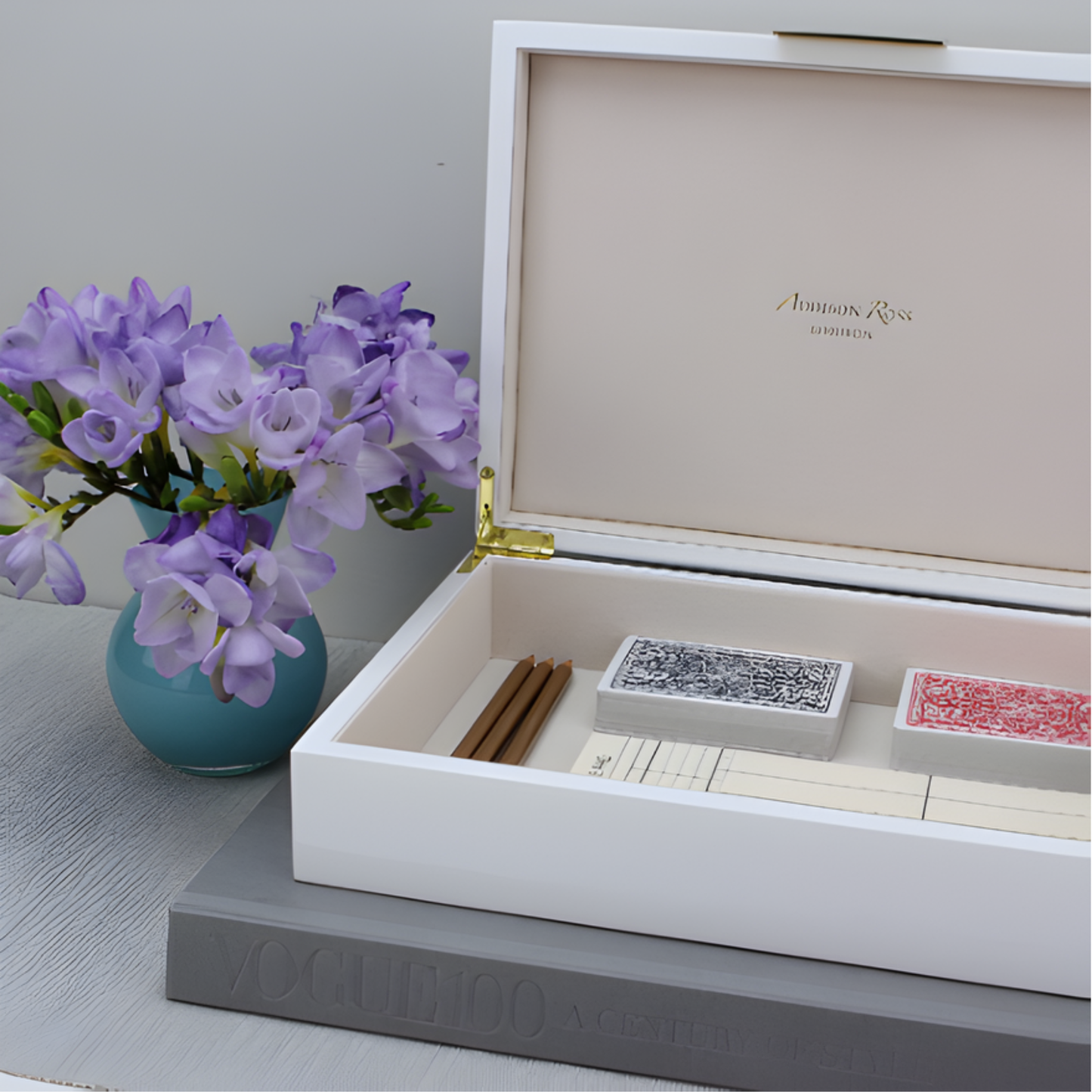 Large White Lacquer Box With Gold 8x11