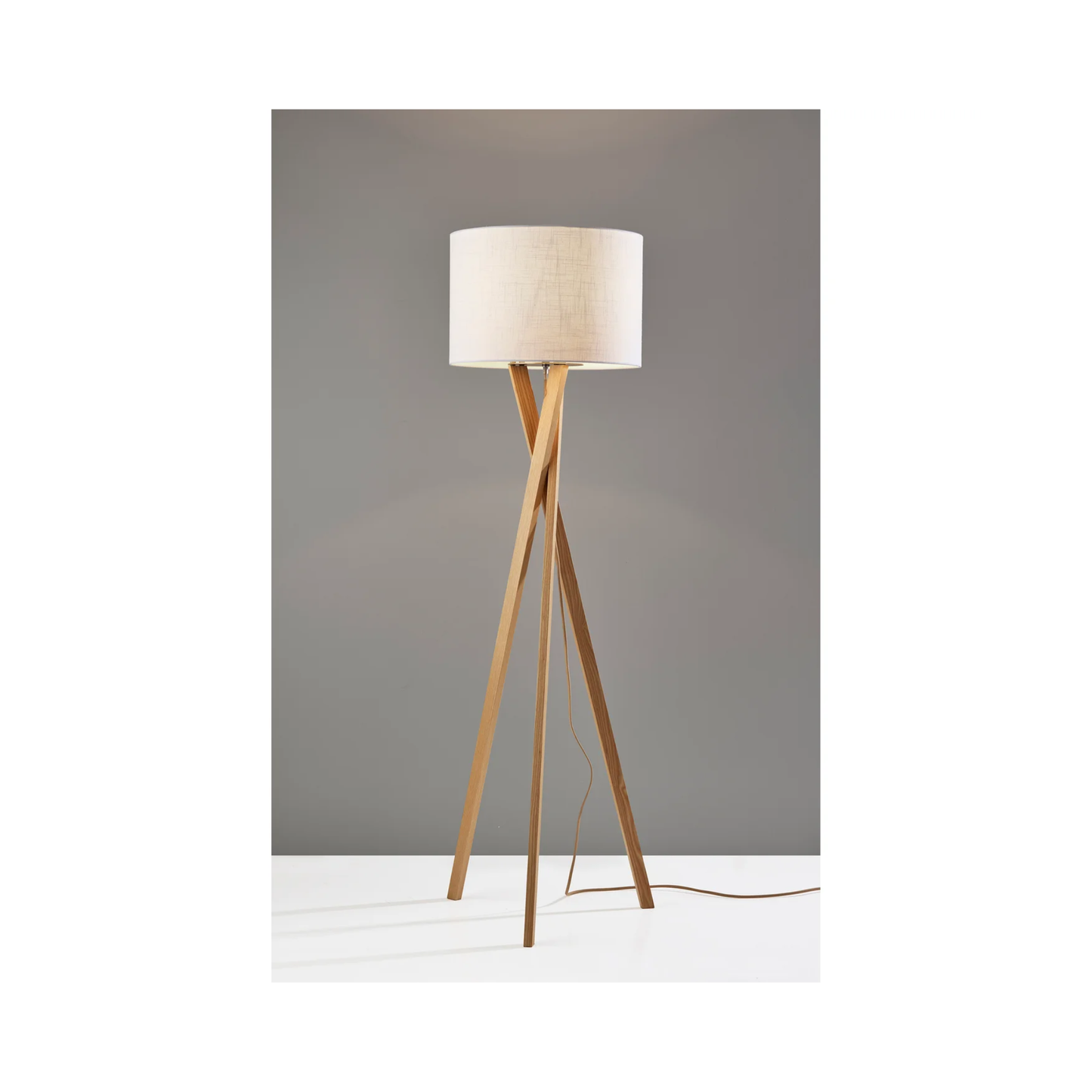 Brooklyn Floor Lamp - Natural