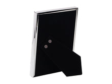 Load image into Gallery viewer, Herringbone Silver Frame 5” x 7”
