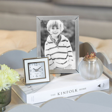 Load image into Gallery viewer, Herringbone Silver Frame 5” x 7”
