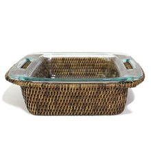 Load image into Gallery viewer, Square Pyrex Bakeware Tray

