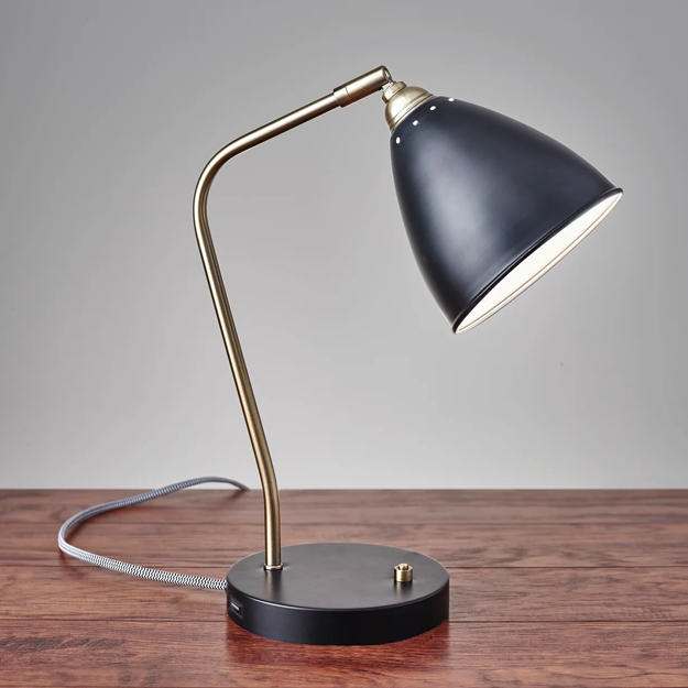 Chelsea Desk Lamp - Black
