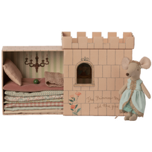 Load image into Gallery viewer, Princess and the Pea Mouse - Big Sister
